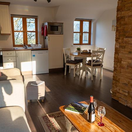 Burren Court Lodge Ballyvaughan Esterno foto