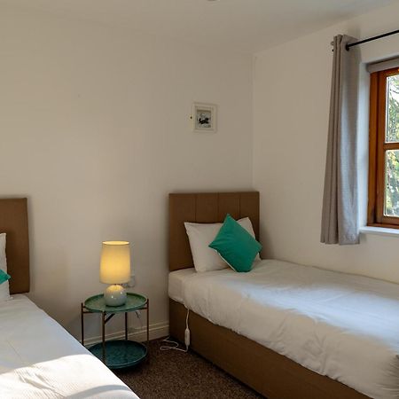Burren Court Lodge Ballyvaughan Esterno foto