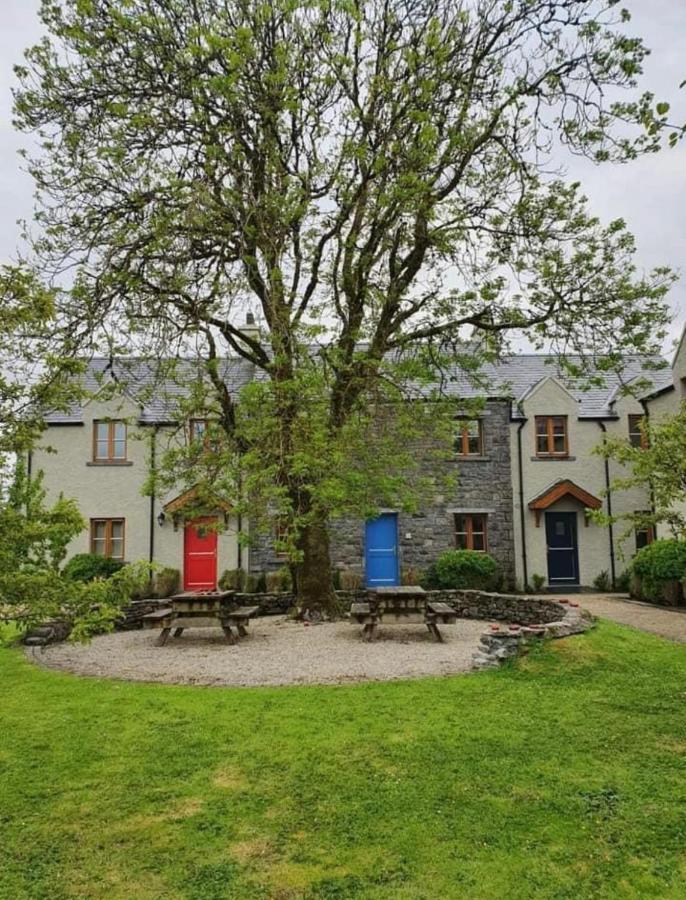 Burren Court Lodge Ballyvaughan Esterno foto