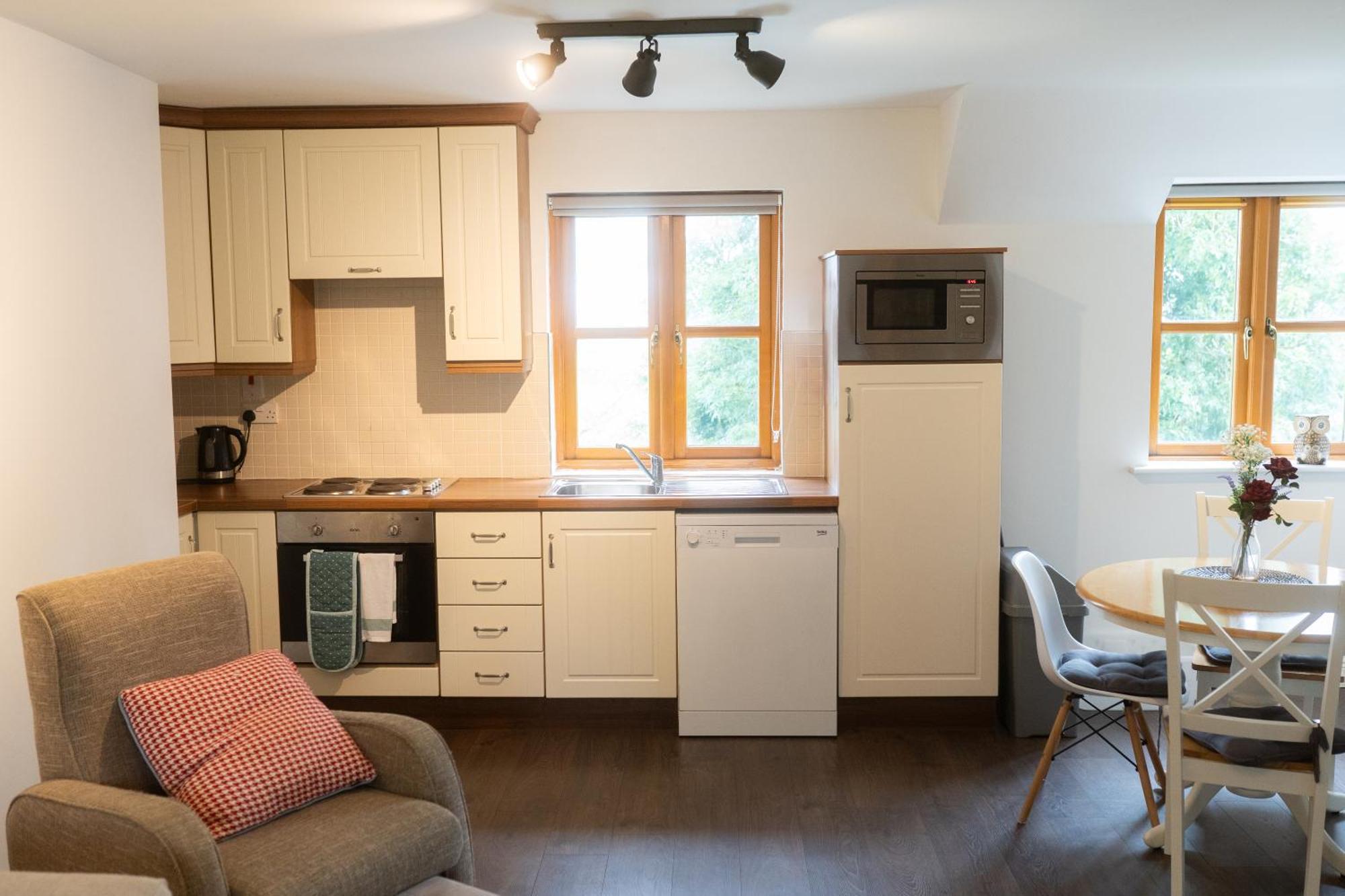 Burren Court Lodge Ballyvaughan Esterno foto