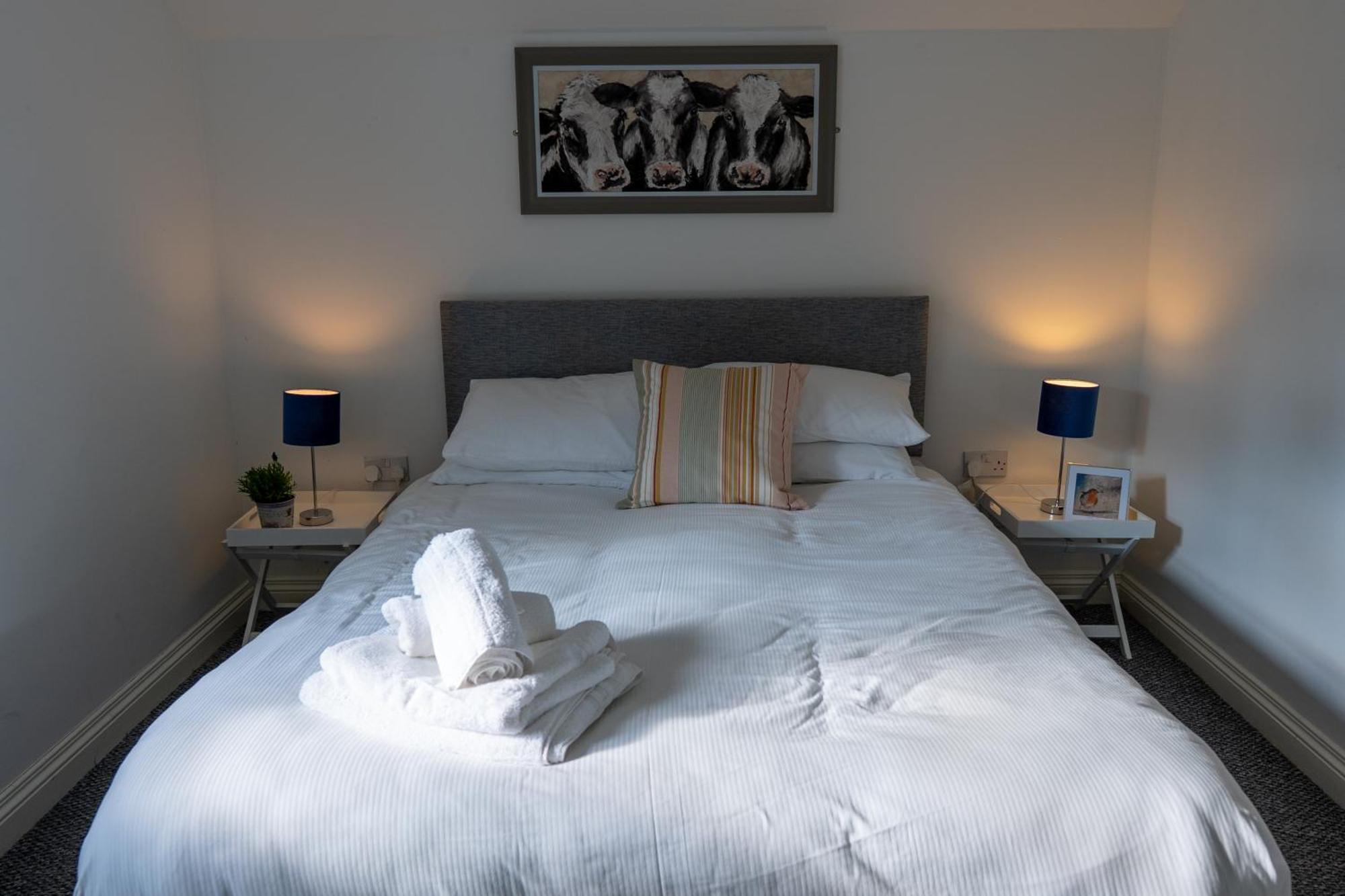 Burren Court Lodge Ballyvaughan Esterno foto